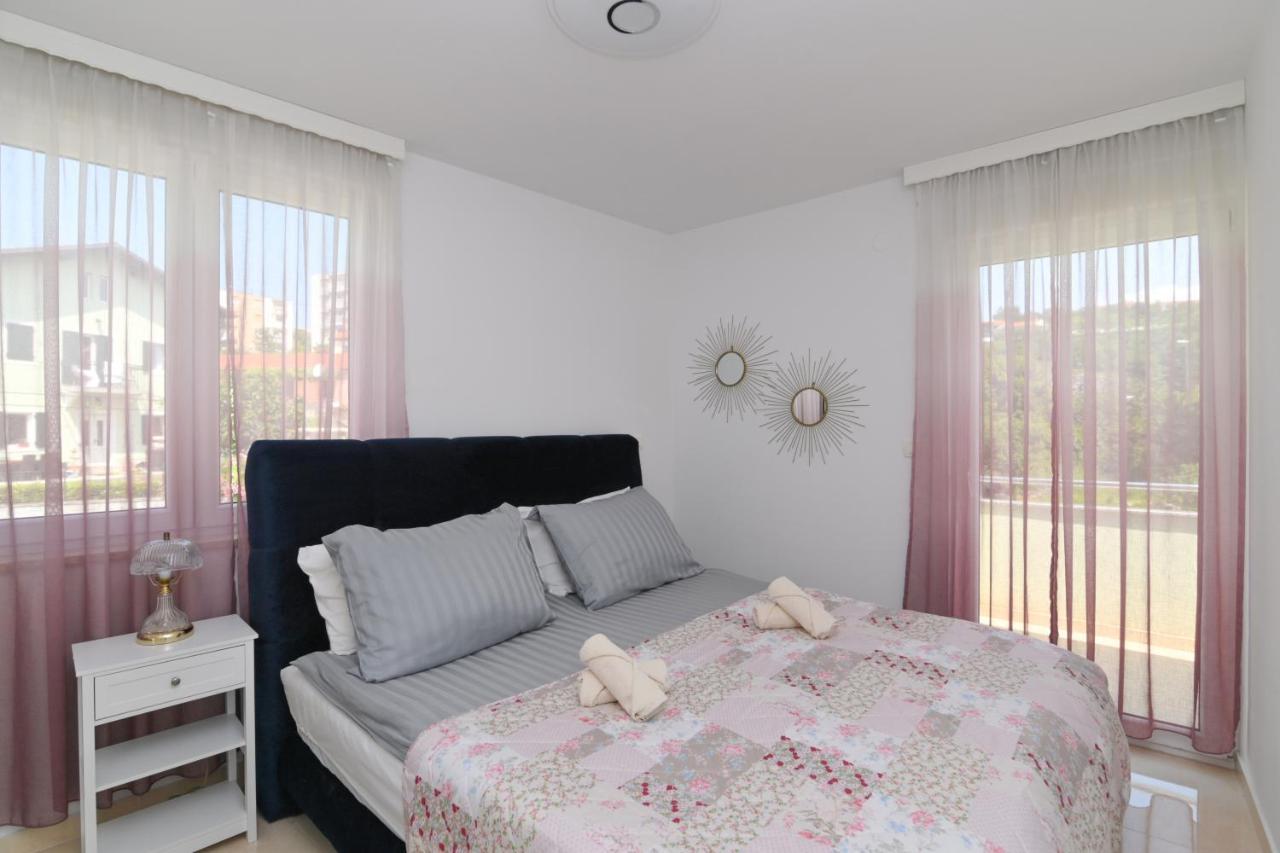 Apartman Iskra Apartamento Rijeka Exterior foto